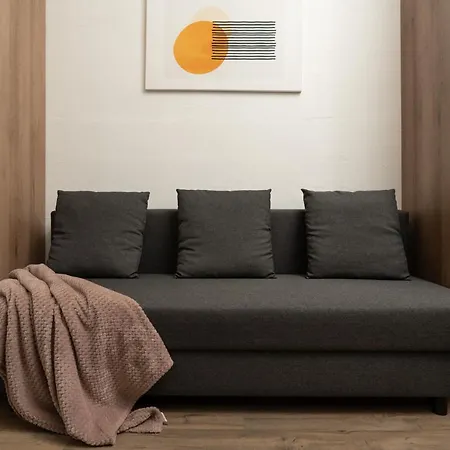 Apartment Air 211