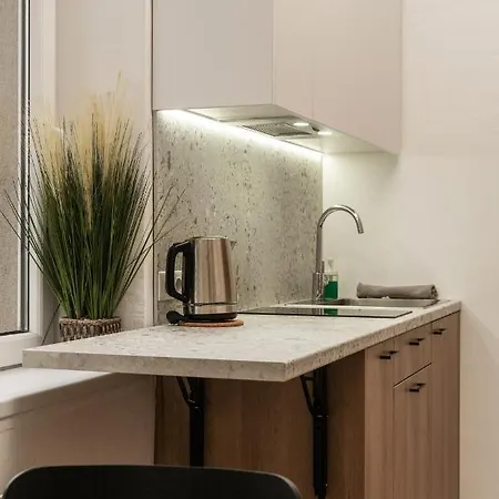 Air 211 * Вильнюс